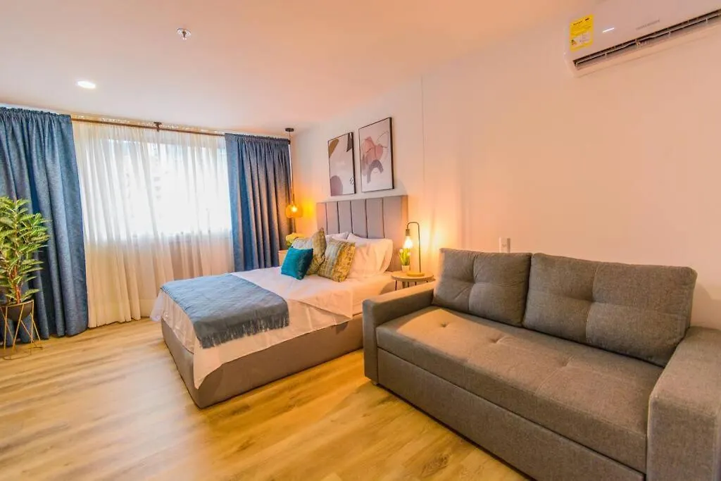 Apartment Beautiful Suite In El Poblado, Coworking, Fast Wifi Medellin
