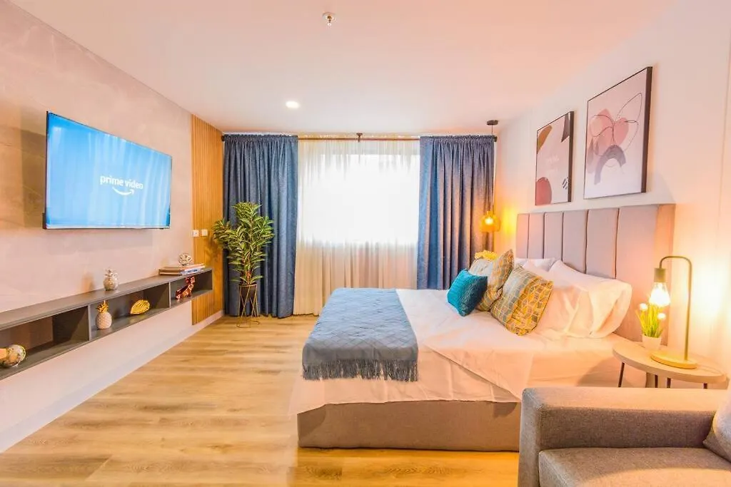 Beautiful Suite In El Poblado, Coworking, Fast Wifi Medellin 0*,  Colombia